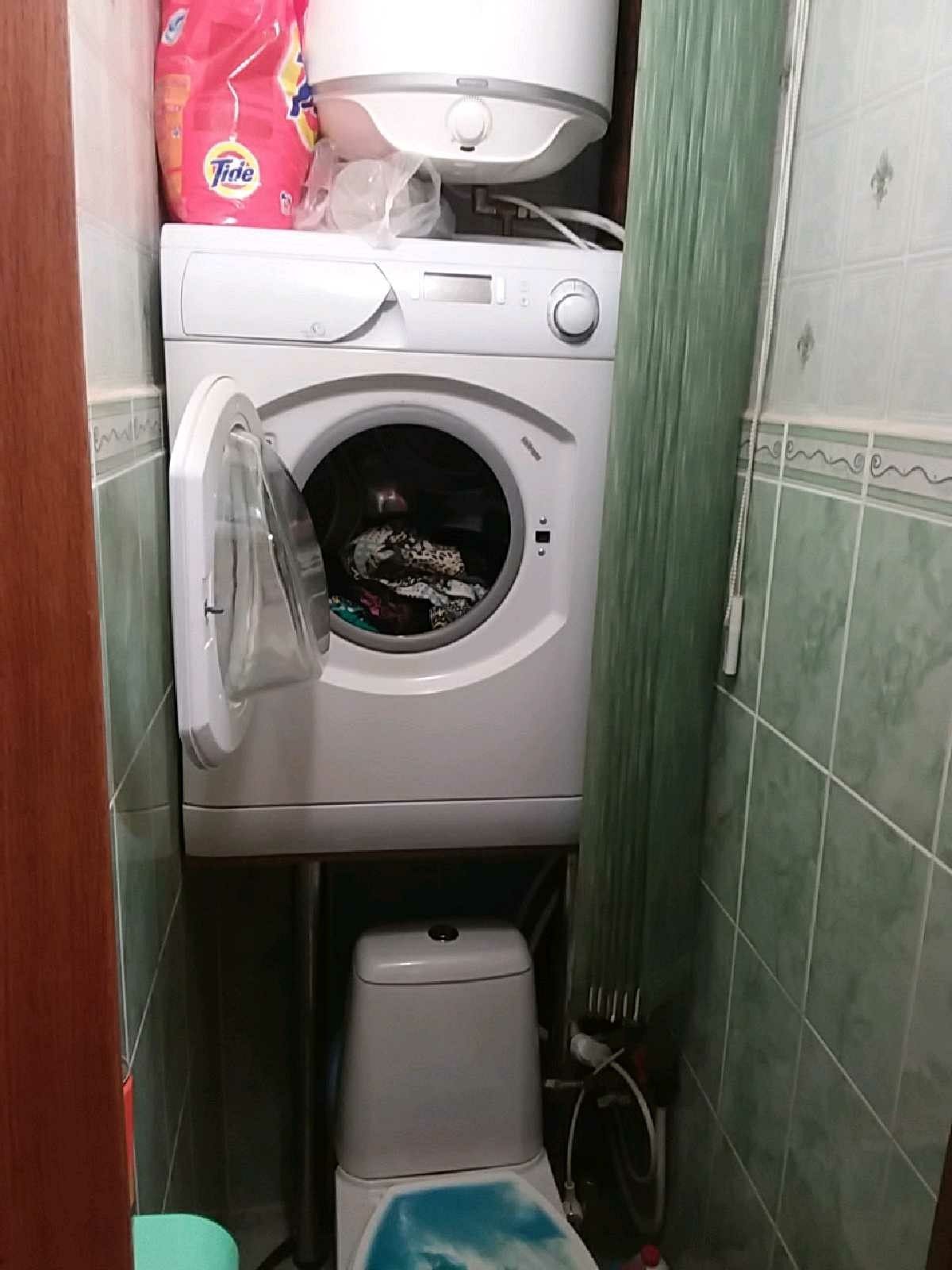 Describe this image